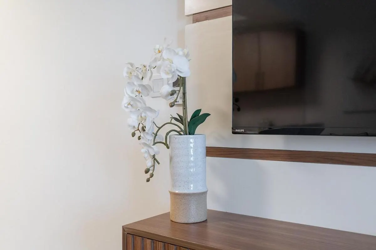 Fabulous Studio In Jvc With Fully Fitted Kitchen Apartment Dubai 0*,  United Arab Emirates